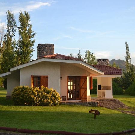 Cabanas Los Algarrobos Villa General Belgrano Zimmer foto